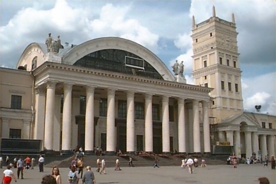 Image - Kharkiv's main railway terminal.